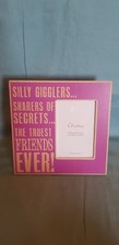 Cadre photo/photo autoportant slogan Amis en bois rose Clinton - 4" x 6" - GC