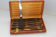 Série de  12 couteaux lames