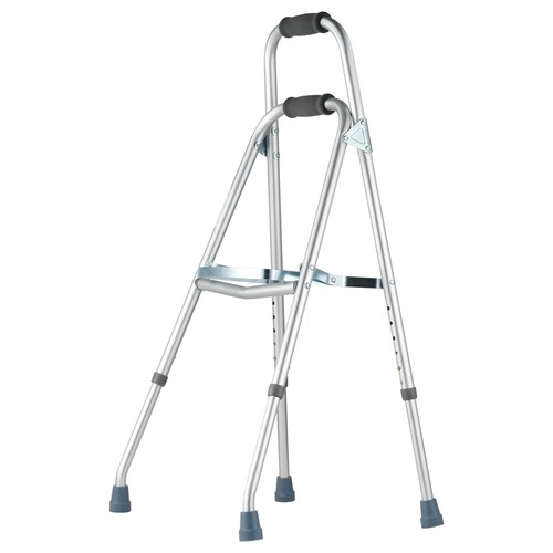 Déambulateur pliable un - à,