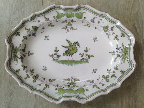Beau plat faïence - plat,
