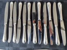 Série De 12 Couteaux  Métal
