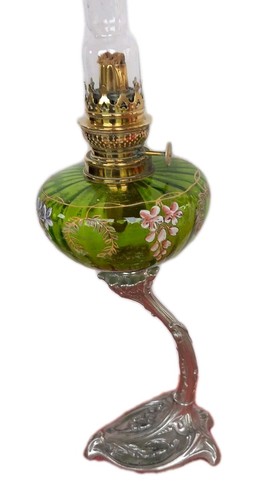 Ancienne lampe pétrole - ancienne,