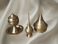 Lot encensoir , Sucrier, Flacon De Parfum ( Mricha ) Marocain Cuivre Et Laiton