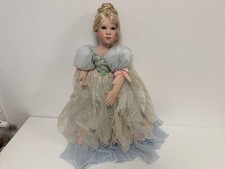 Poupée artiste ute kase - d'artiste,