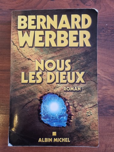 Livre nous les dieux - nous,