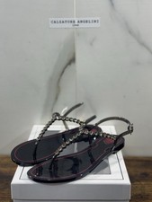 Menghi Sandale Véritable