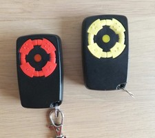 2 Télécommandes  FORTEC Multi Cloner 3 - 4 boutons - double fréquence