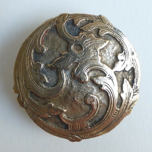 Bouton ancien métal doré - -,