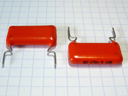 Condensateur 470nf 47uf - condensateur,