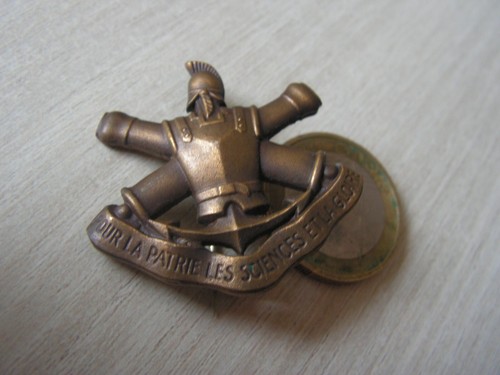 Insigne militaire ecole - ,