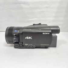 Caméra vidéo Sony FDR-AX700