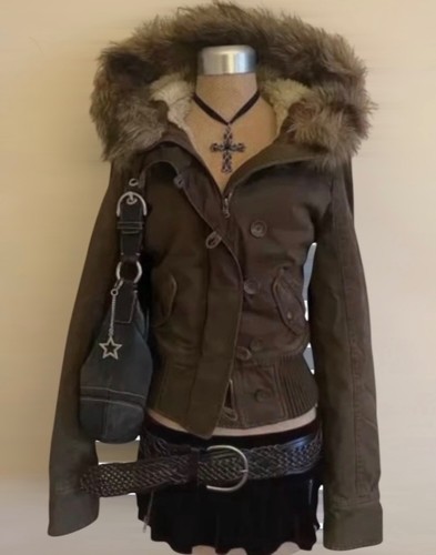 Veste capuche courte - capuche,