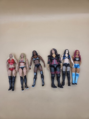 Mattel wwe women division - mattel, women’s