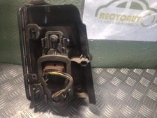 Feu arriere principal droit