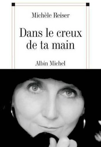 Dans creux main - dans, la