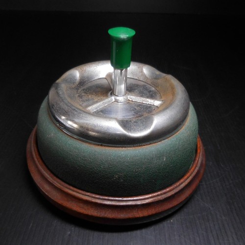 Cendrier poussoir métal - à,