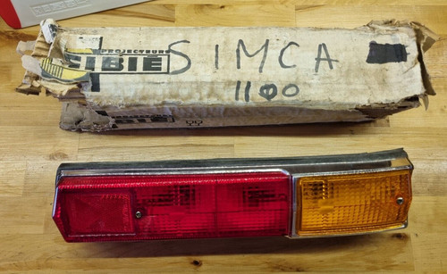 Feu arrière droit simca 1100 - feu,