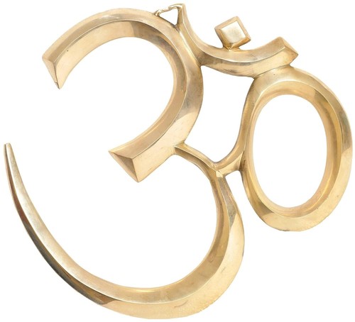 Laiton tenture murale - om,