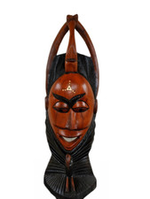 Masque en bois exotique