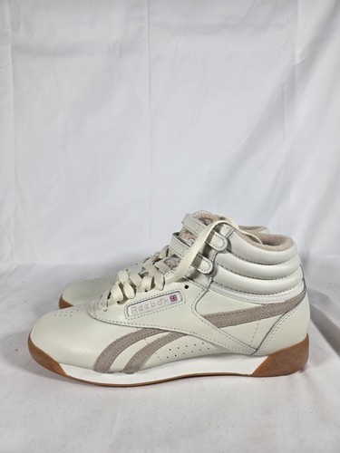 Size reebok freestyle - size,