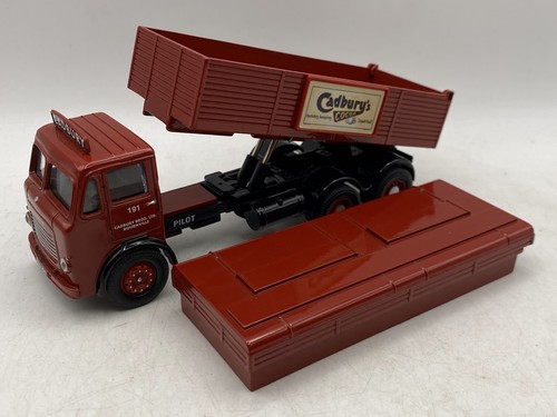 Corgi leyland wheel - leyland, tipper