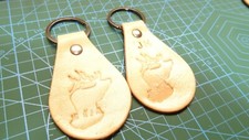 LEATHER KEYCHAIN BULL ELK HAND