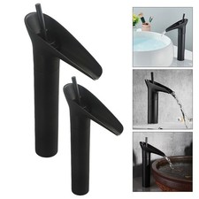 Ancien robinet cascade conçu