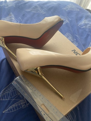 Escarpins talons aiguilles - talons,