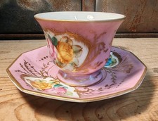 Tasse sous porcelaine - tasse, et