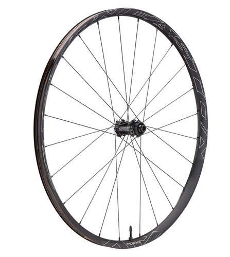 Roue alu pneu - disque, ax