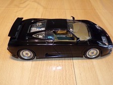 Voiture miniature de collection  1/18 BURAGO : BUGATTI EB110 1991 noire