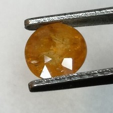 Grenat Spessartite Naturel de Namibie - Rond 0.95 Carat - 5.5 x 3.5 mm