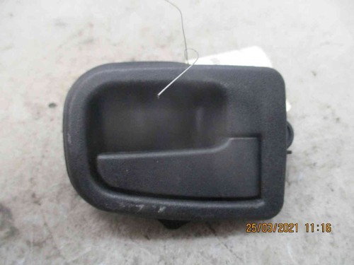 Poignee interieur porte avant