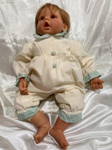 Lee middleton doll reva - doll,