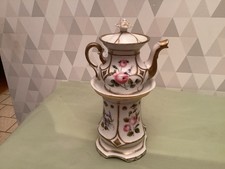 TISANIÈRE XIX ème en PORCELAINE DE PARIS Décor Floral Peint à La Main