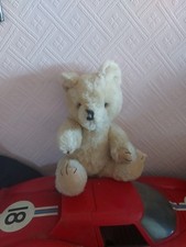 ANCIEN PETIT OURS ARTICULE STEIFF ?