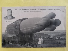 CPA 1909 BALLON DIRIGEABLE " CLÉMENT BAYARD " AÉRONEF AIRSHIP AIRCRAFT Hangar