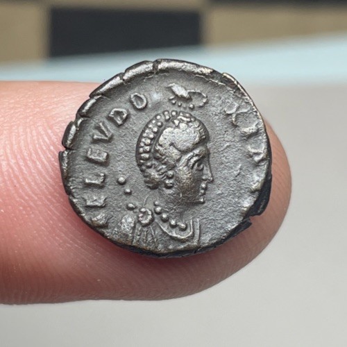 Très rare monnaie - très,