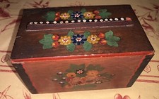 Vintage boite alsacienne en pichepin décor floral peint