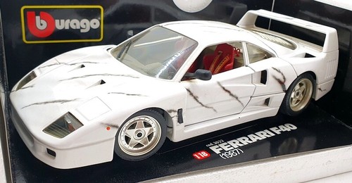 Burago scale diecast 3022 - burago,