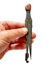 rare compas atypique