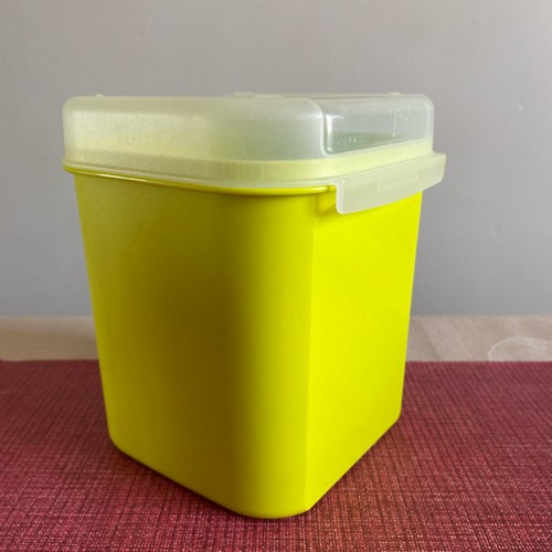 Boîte haute tupperware verte - boîte,