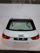 Malle/Hayon arriere AUDI A1 1