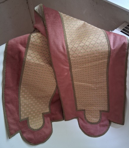 Etole rouge beige de - rouge, et