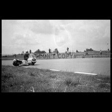 Photo M.000687 EMIL HÖRNER & MAX DEUBEL BMW SIDECAR DUTCH TT 1963