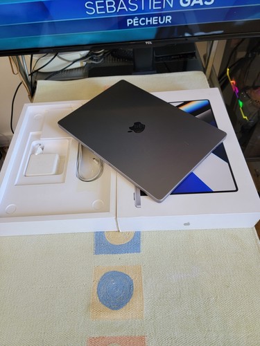 Macbook proa2485 2021 - macbook,