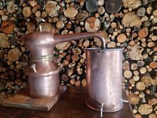 Ancien alambic en cuivre still moonshine copper spirit
