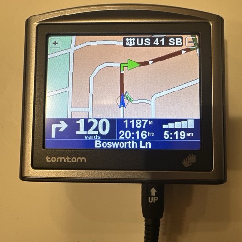 Tomtom gps n14644 charger - +,