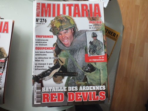 Uniformes magazine revue - uniformes,