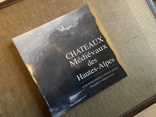 Chateaux médiévaux des